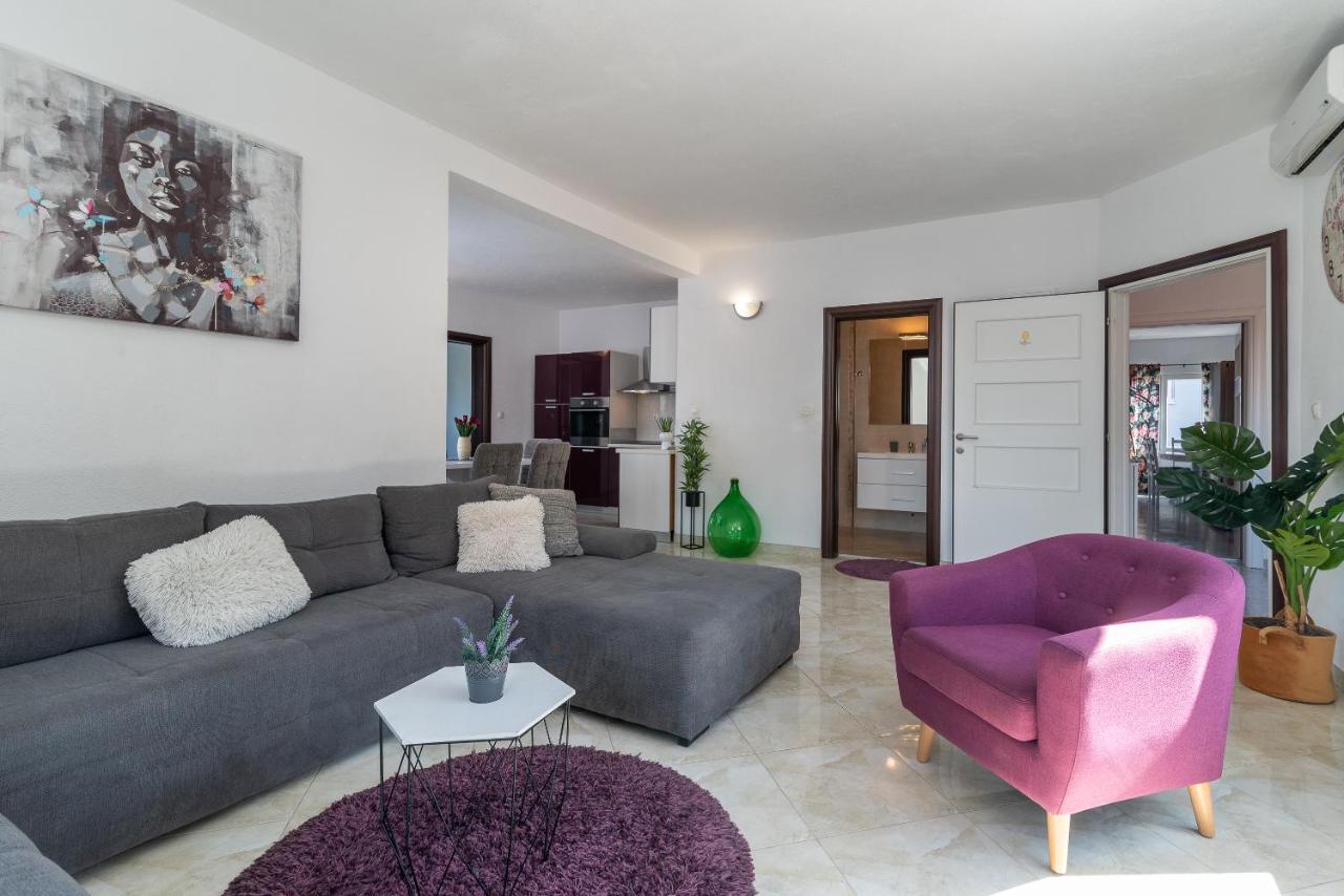 Holiday Villa Nostra Trogir Exterior photo